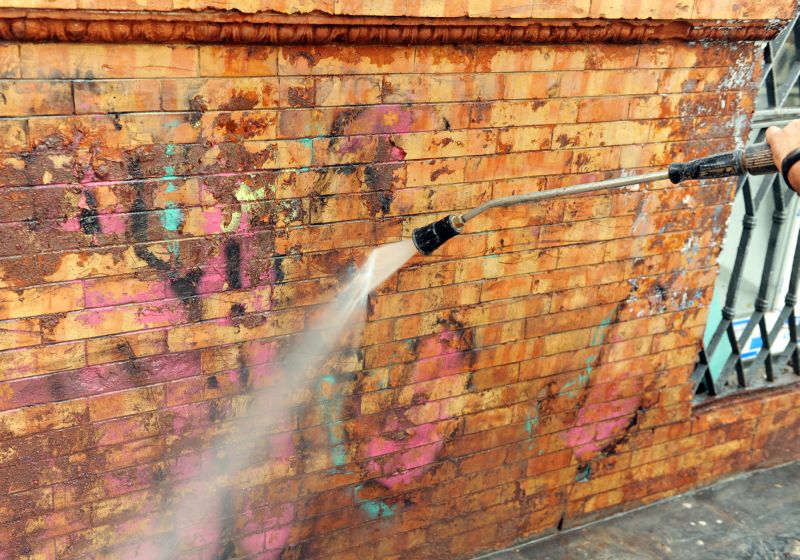 Graffiti Cleaning Service